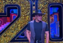 Salman Khan gets irritated with paparazzi on sets of ‘Bigg Boss 20’ promo shoot Salman Khan gets irritated with paparazzi on sets of ‘Bigg Boss 20’ promo shoot