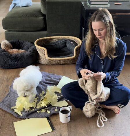 Kristen Bell hilariously suspects pet Frank has a ‘criminal past’