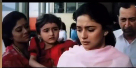 ‘Anjaam’ actress Gazala Salmin recalls working with Shah Rukh Khan: He used to hug me whenever he came on sets