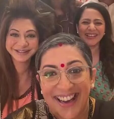 Smriti Irani shares team pic with ‘Kyunki’ co-stars, recalls 20-year-old bond