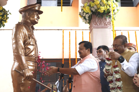 BJP President Nitin Nabin visits his alma mater in Patna, hails role of teachers