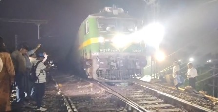 Trial run on repaired New Farakka railway line successful, normal services to resume Trial run on repaired New Farakka railway line successful, normal services to resume