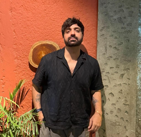 Akhil Sachdeva says everything during live performance is engineered around him: I don’t even know who is dancing Akhil Sachdeva says everything during live performance is engineered around him: I don’t even know who is dancing