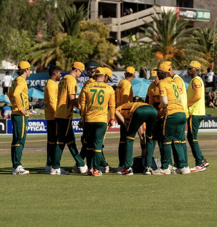 Dominant South Africa claim tri-series title after outclassing Zimbabwe by 48 runs Dominant South Africa claim tri-series title after outclassing Zimbabwe by 48 runs