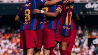 Barcelona thrash Valencia 5-0 to maintain perfect La Liga start Barcelona thrash Valencia 5-0 to maintain perfect La Liga start