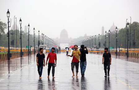 Delhi likely to receive more rain today; weather to turn drier from tomorrow Delhi likely to receive more rain today; weather to turn drier from tomorrow