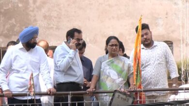 Satya Niketan building collapse: CM Rekha orders FIR against owner, strict action against negligent officials (Lead)