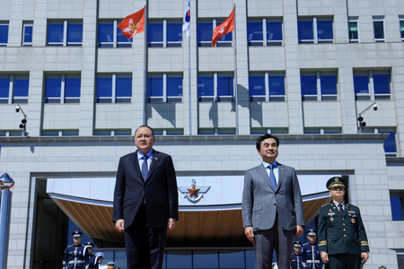 Defence chiefs of South Korea, Philippines discuss expanding arms cooperation Defence chiefs of South Korea, Philippines discuss expanding arms cooperation