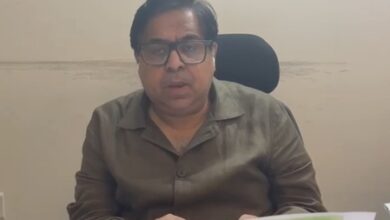 Building collapse: Delhi govt says AAP, Congress indulging in politics over tragedy