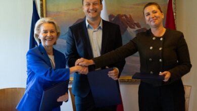 Von der Leyen announces 200-million-euro investment package during Greenland visit