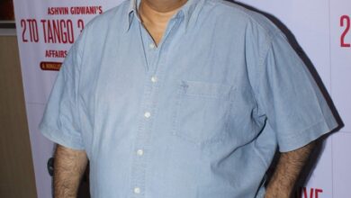 Rajkumar Santoshi regrets missing the opportunity to work with Dharmendra