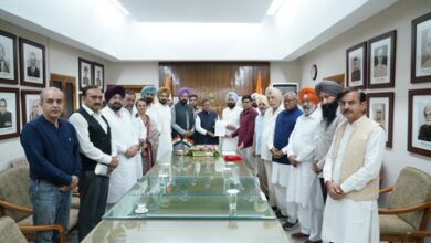Punjab BJP delegation calls on Guv, seeks probe into suicide over drug issue, ‘custodial assault’ Punjab BJP delegation calls on Guv, seeks probe into suicide over drug issue, ‘custodial assault’