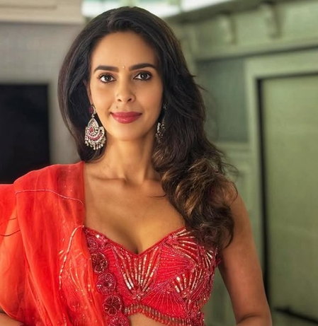 Mallika Sherawat ranks ‘The Traitors 2’ Men, Munawar Faruqui at the end of the list Mallika Sherawat ranks ‘The Traitors 2’ Men, Munawar Faruqui at the end of the list