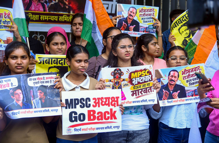MPSC aspirant’s death by suicide in Pune amid paper leak row sparks outrage MPSC aspirant’s death by suicide in Pune amid paper leak row sparks outrage