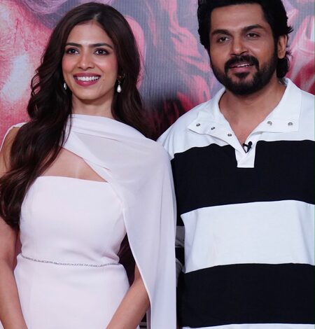 Malavika Mohanan: I would love to play a gangster! Malavika Mohanan: I would love to play a gangster!