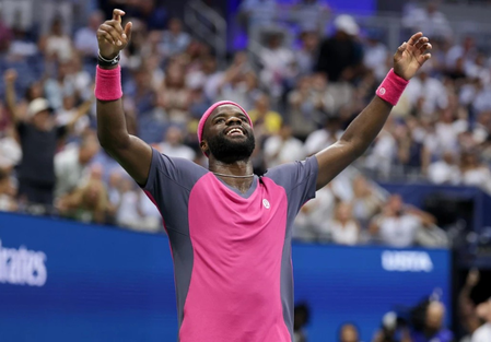 Tiafoe makes epic comeback from two sets down to enter US Open QFs