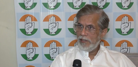 Vande Mataram row: Cong hopes allies follow two-stanza rendition; BJP hails Abdullahs Vande Mataram row: Cong hopes allies follow two-stanza rendition; BJP hails Abdullahs