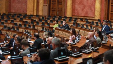 Serbian President dissolves parliament, calls snap elections for Oct 25