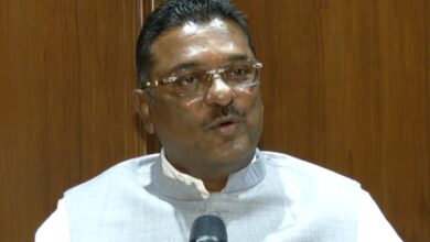‘Shouldn’t engage in linguistic politics’: Maha Minister Sarnaik asserts equal importance to non-Marathi speakers (IANS Exclusive) ‘Shouldn’t engage in linguistic politics’: Maha Minister Sarnaik asserts equal importance to non-Marathi speakers (IANS Exclusive)