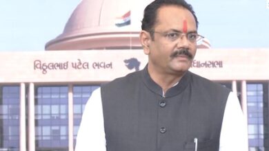 ‘Vande Mataram’ row: Ministers meet Gujarat Assembly Speaker, matter likely to come up on Day 2 ‘Vande Mataram’ row: Ministers meet Gujarat Assembly Speaker, matter likely to come up on Day 2