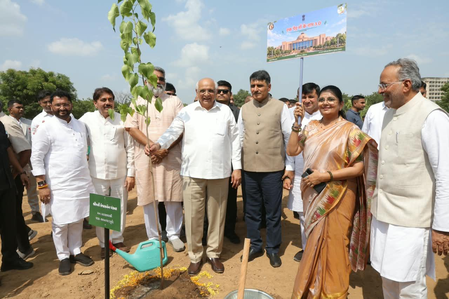 Gujarat CM, Assembly Speaker and all 182 MLAs plant trees under ‘Ek Ped Maa Ke Naam 3.0’ Gujarat CM, Assembly Speaker and all 182 MLAs plant trees under ‘Ek Ped Maa Ke Naam 3.0’