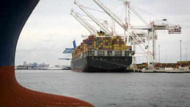 US lawmakers seek swift tariff refunds US lawmakers seek swift tariff refunds