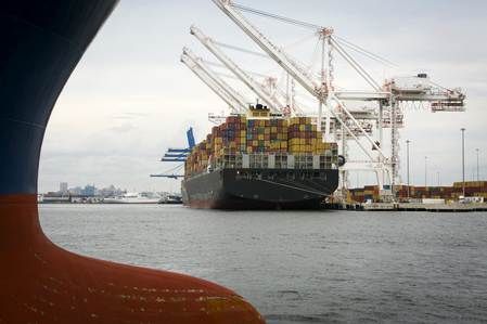 US lawmakers seek swift tariff refunds US lawmakers seek swift tariff refunds
