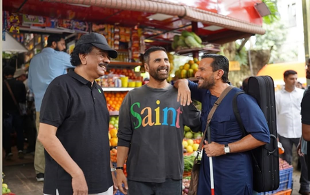 Saif Ali Khan recalls Akshay Kumar’s hilarious prank on him on the sets of ‘Haiwaan’ Saif Ali Khan recalls Akshay Kumar’s hilarious prank on him on the sets of ‘Haiwaan’