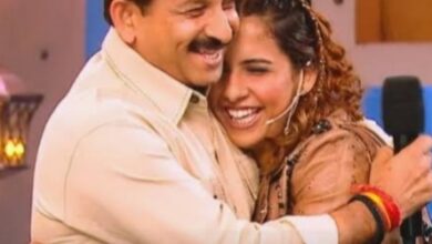 Rhiti Tiwari reveals ‘double pressure’ of being Manoj Tiwari’s daughter, says ‘she gets death & rape threats’ Rhiti Tiwari reveals ‘double pressure’ of being Manoj Tiwari’s daughter, says ‘she gets death & rape threats’