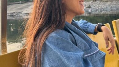 Genelia Deshmukh takes a nostalgic trip as she enjoys the jetty ride Genelia Deshmukh takes a nostalgic trip as she enjoys the jetty ride