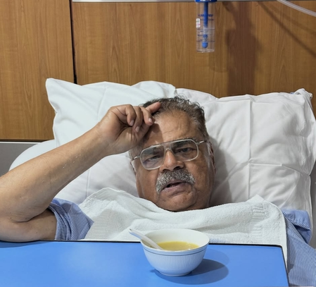 Mr. India fame Sharat Saxena undergoes six-hour spine surgery at 76, heads home and parties