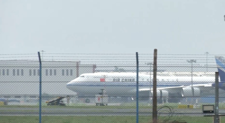 Chinese President Xi Jinping arrives in India to attend BRICS Summit Chinese President Xi Jinping arrives in India to attend BRICS Summit