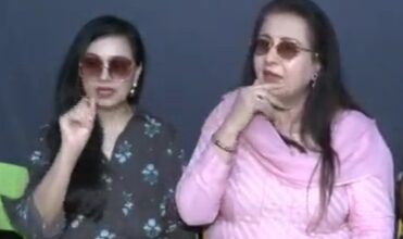 Poonam Dhillon, Padmini Kolhapure question Upasana Singh over CINTAA member data leak, raise privacy concerns Poonam Dhillon, Padmini Kolhapure question Upasana Singh over CINTAA member data leak, raise privacy concerns