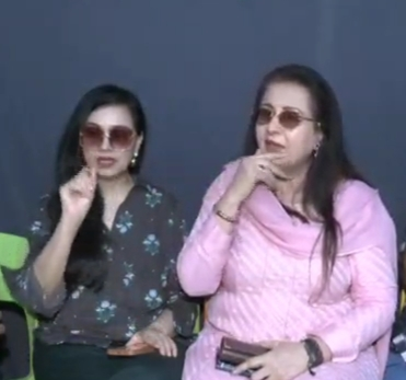 Poonam Dhillon, Padmini Kolhapure question Upasana Singh over CINTAA member data leak, raise privacy concerns Poonam Dhillon, Padmini Kolhapure question Upasana Singh over CINTAA member data leak, raise privacy concerns