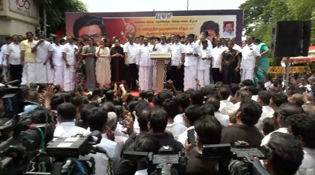 DMK stages protest across Tamil Nadu over Vijay’s remarks against Karunanidhi, Stalin DMK stages protest across Tamil Nadu over Vijay’s remarks against Karunanidhi, Stalin