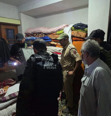 13 suspected drug peddlers detained in J&K’s Anantnag