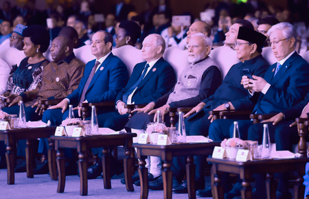 World leaders and delegates arrive for gala dinner hosted by PM Modi World leaders and delegates arrive for gala dinner hosted by PM Modi