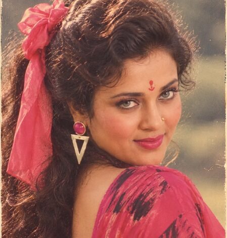 ‘Ram Teri Ganga Maili’ fame Mandakini joins 80s trend, brings back nostalgia of the iconic era ‘Ram Teri Ganga Maili’ fame Mandakini joins 80s trend, brings back nostalgia of the iconic era