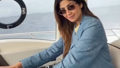 Shilpa Shetty catches the ‘VIBE’ bug, cheers for Kunal Kemmu and Preity Zinta Shilpa Shetty catches the ‘VIBE’ bug, cheers for Kunal Kemmu and Preity Zinta