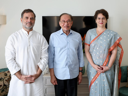 Rahul Gandhi, Priyanka Gandhi meet Malaysian PM over breakfast