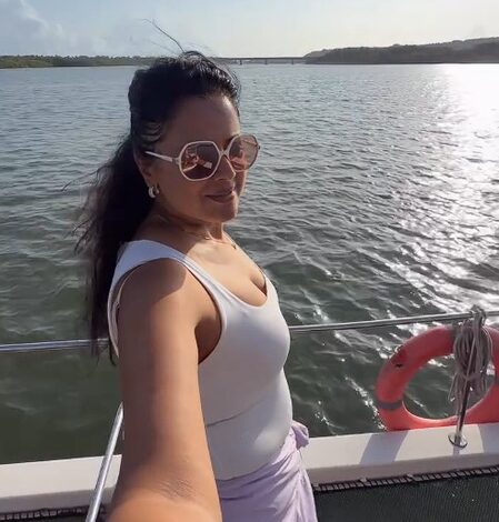 Sameera Reddy makes some ‘core memories’ with her family during her Goa getaway Sameera Reddy makes some ‘core memories’ with her family during her Goa getaway