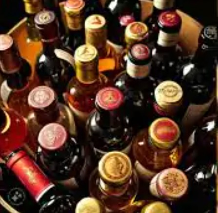 Illegal liquor: Delhi Excise Dept filed 725 FIRs, arrested 730 people in 5 months Illegal liquor: Delhi Excise Dept filed 725 FIRs, arrested 730 people in 5 months