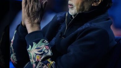 Amitabh Bachchan takes a hilarious dig at ‘misinterpretation’ of his blog