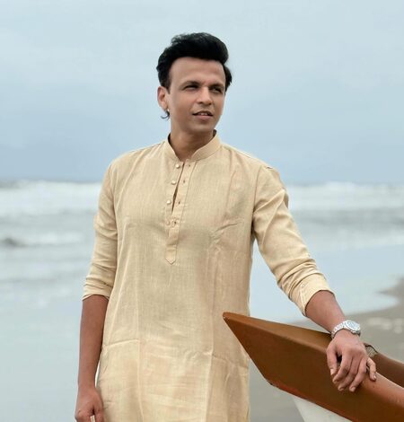 Abhijeet Sawant: Having my daughters accompany me on a song for Bappa is Bappa’s divine coincidence