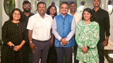 Consul General LA meets Bangalore swimming team after historic Catalina Channel double crossing Consul General LA meets Bangalore swimming team after historic Catalina Channel double crossing