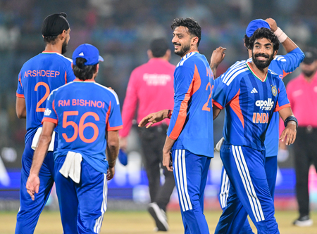 2nd T20I: Rashid, Nabi rally Afghanistan to 159/8 after early blows from India