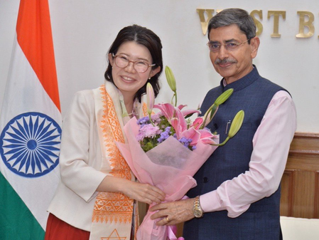 Japan minister visits Kolkata; discusses investment, defence ties with Bengal govt Japan minister visits Kolkata; discusses investment, defence ties with Bengal govt