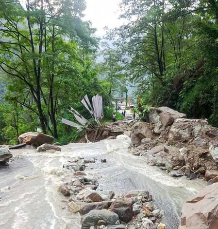 Heavy rain triggers landslides in Sikkim’s Gyalshing; evacuation on Heavy rain triggers landslides in Sikkim’s Gyalshing; evacuation on