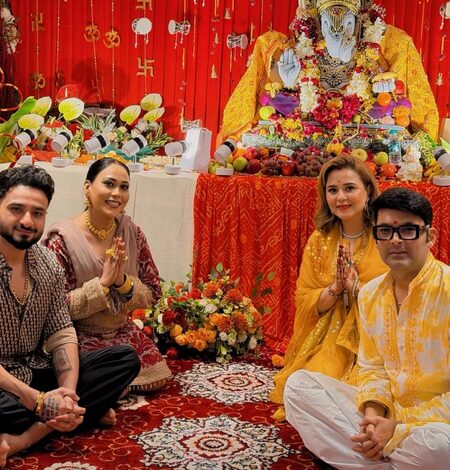 Afsana Khan visits Kapil Sharma’s house for Ganpati celebrations, gets heavily trolled over her religious identity Afsana Khan visits Kapil Sharma’s house for Ganpati celebrations, gets heavily trolled over her religious identity