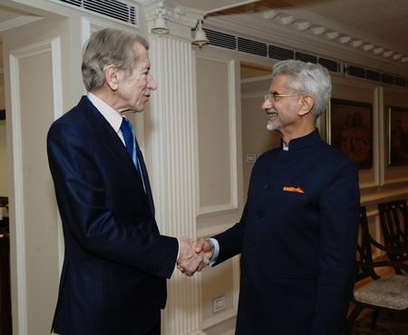 India-Italy relations ‘extraordinarily good’: Former Italian Foreign Minister (IANS Interview) India-Italy relations ‘extraordinarily good’: Former Italian Foreign Minister (IANS Interview)